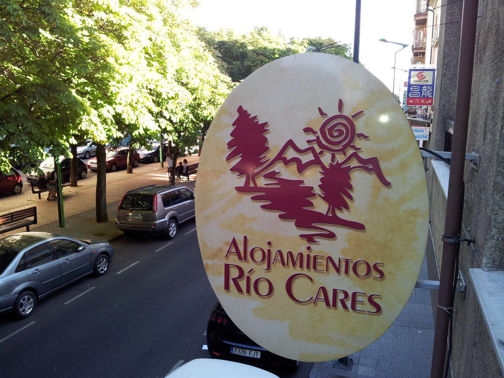 Alojamientos Rio Cares León Exteriér fotografie